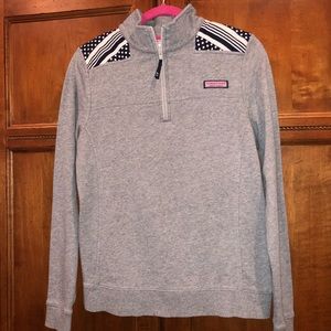 Women’s Gray Vineyard Vines Shep shirt. Size M